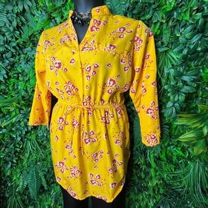 MPH Tops 1XL Yellow‎ V Neck Blouse Floral Stretch Waist 3/4 Sleeve NWT 0225